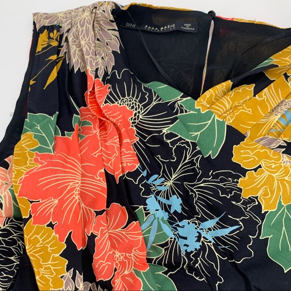 ZARA MULTICOLOR FLORAL WRAP CROP TOP SIZE XS - Picture 5 of 11